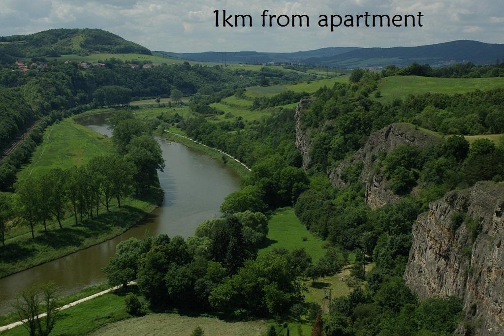 Apartments Zbraslav Prague Luaran gambar